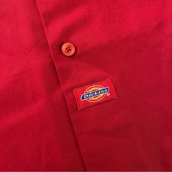 Dickies red & black retro collared button-up - men’s large - Picture 6 of 6